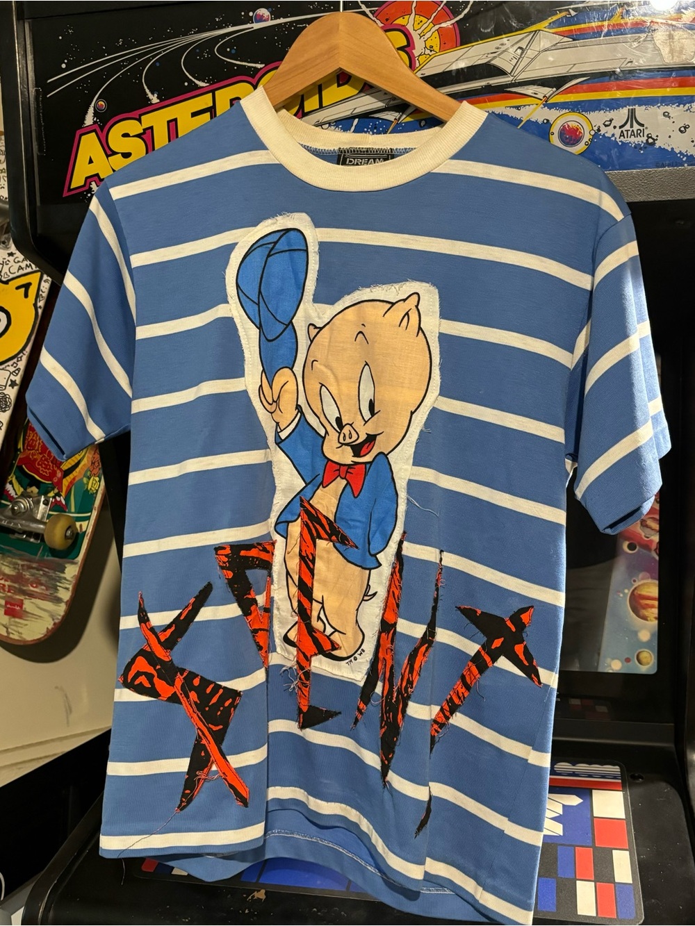Spent studios oak Blue Striped Porky Pig  - Cartoon Graphic